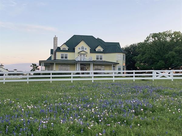 Lillian Farms Bed & Breakfast