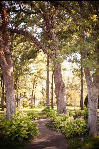 Whispering Pines Inn And Restaurant