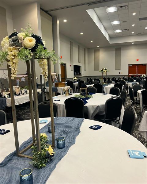 Royal River Casino & Hotel