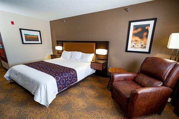 Royal River Casino & Hotel