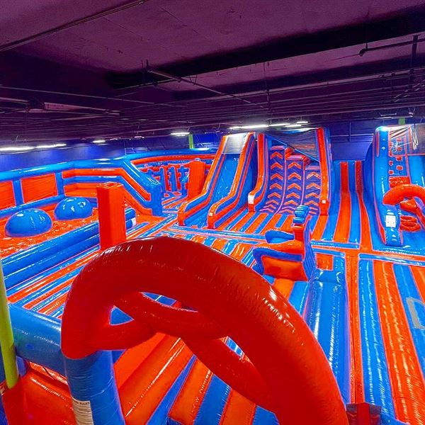 Off the Wall Gamezone LA