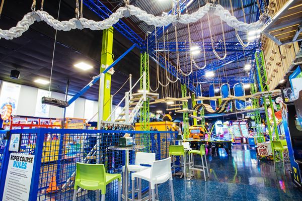 Off the Wall Gamezone LA