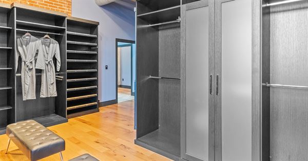 St Louis CITY Penthouse