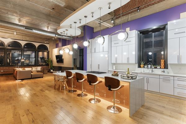 St Louis CITY Penthouse