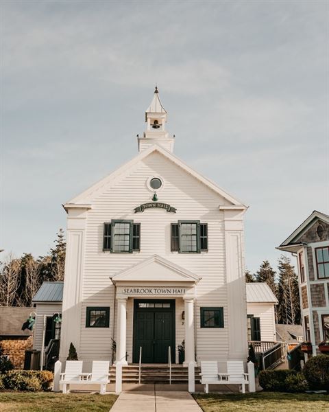 Seabrook Town Hall