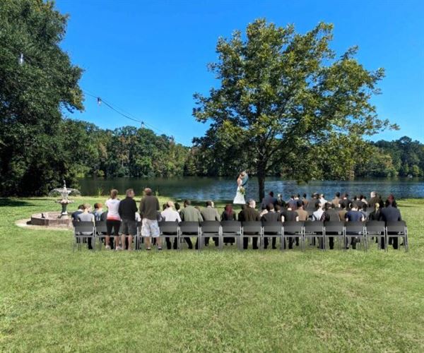 Bells Marina & Resort