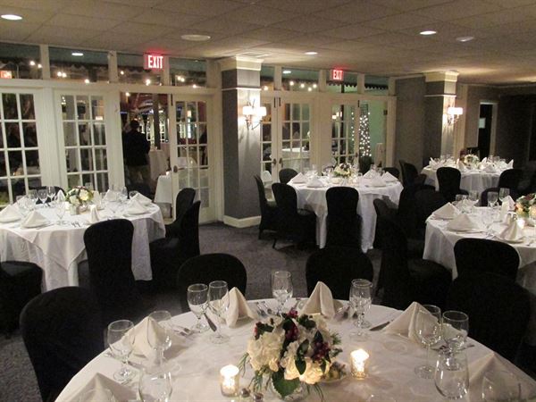 The Blue Fish Restaurant & Oyster Bar