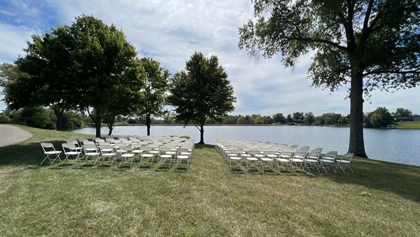 Harrison Lake Country Club