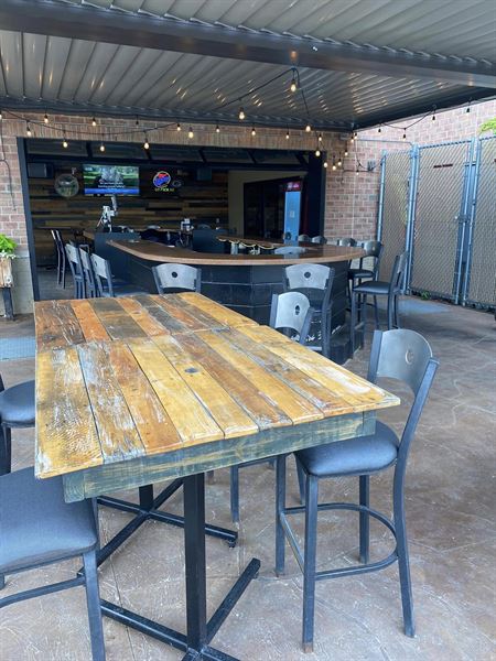 Townline Pub & Grill