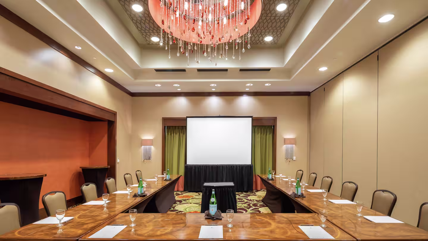 Embassy Suites by Hilton Houston-Downtown