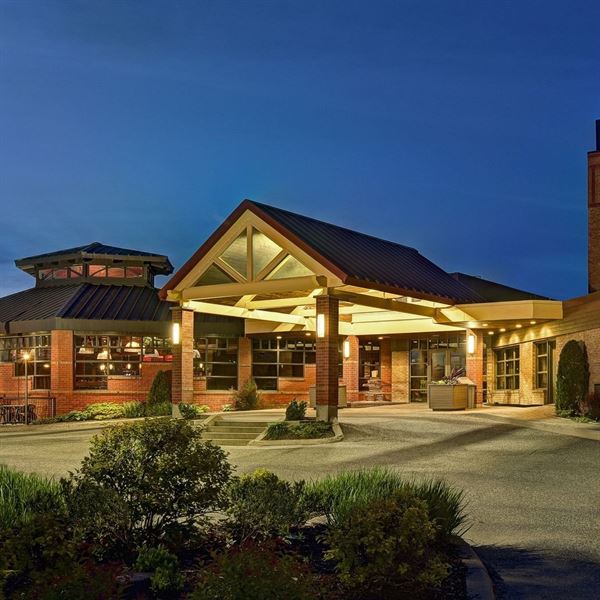 Algoma's Water Tower Inn & Suites