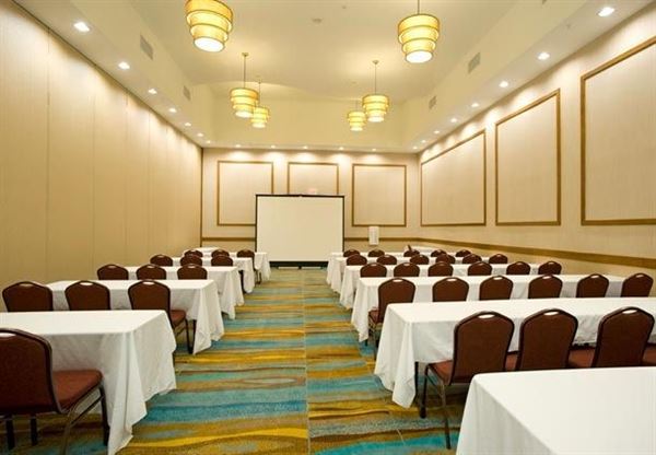 Courtyard New Braunfels River Village