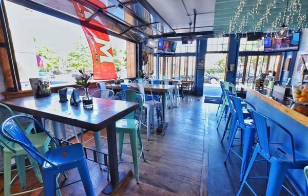 El Buffalo Tequila Bar + Kitchen