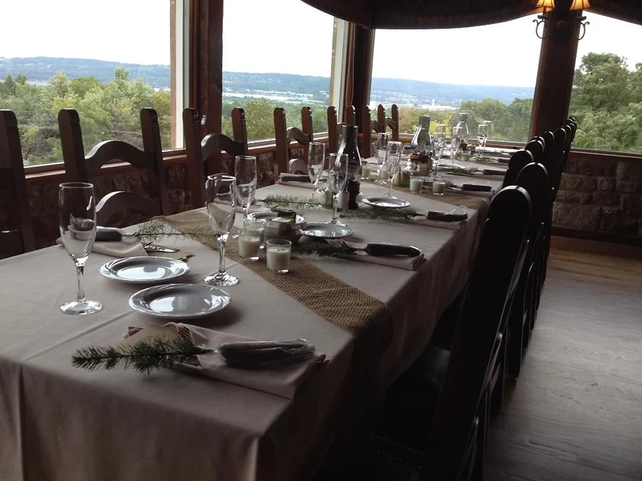 Eagles Nest Restaurant & Event Venue