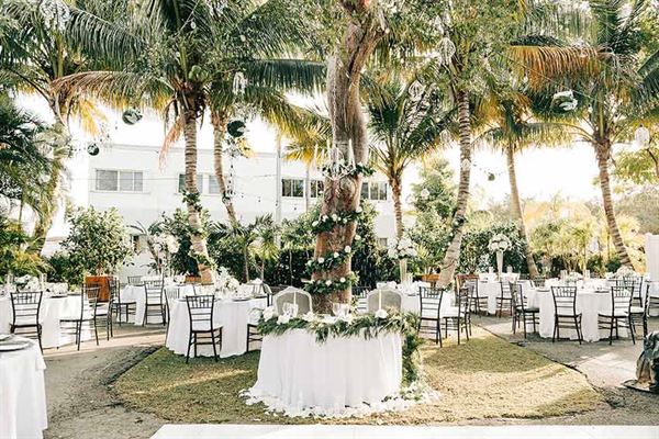 The Manor on St Lucie Crescent