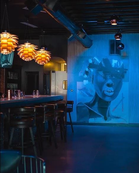 Rich & Pour Opulence Lounge