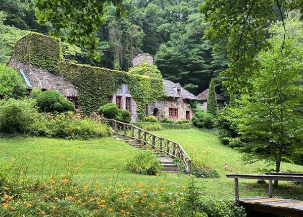 Local Historic Landmark: Douglas Ellington House