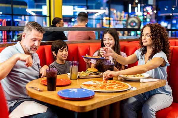 Main Event Entertainment