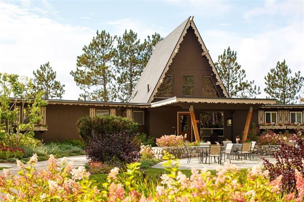 Sojourn Lakeside Resort