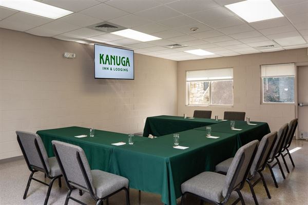 Kanuga Inn & Lodging