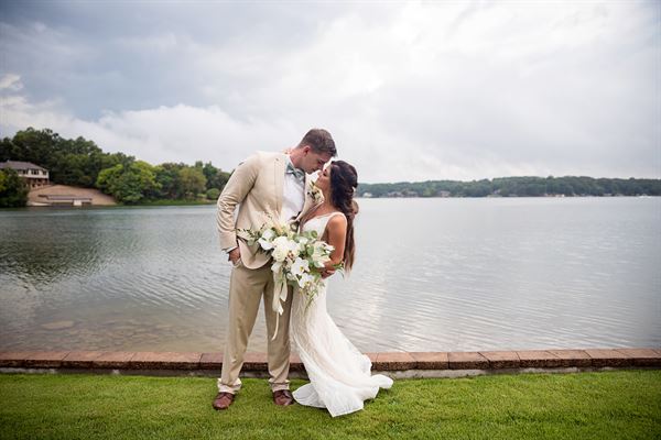 Lakepoint Restaurant and Event Center