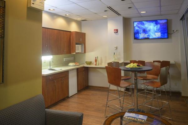 Ervin J Nutter Center