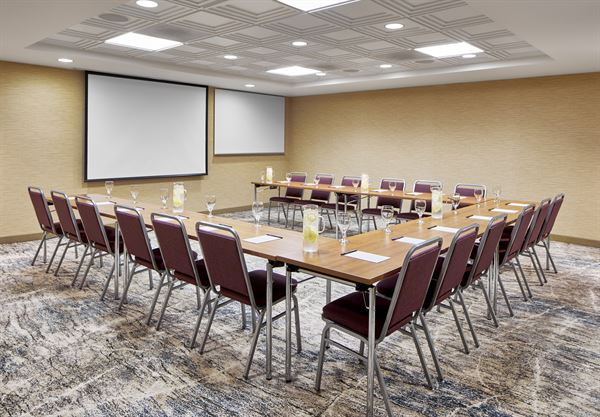 Courtyard Portland City Center