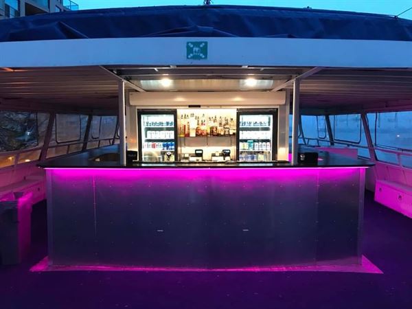 Empress of Canada Event Charters