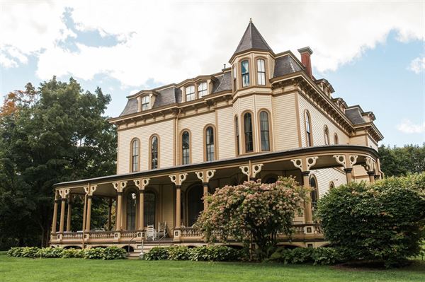 Park McCullough House