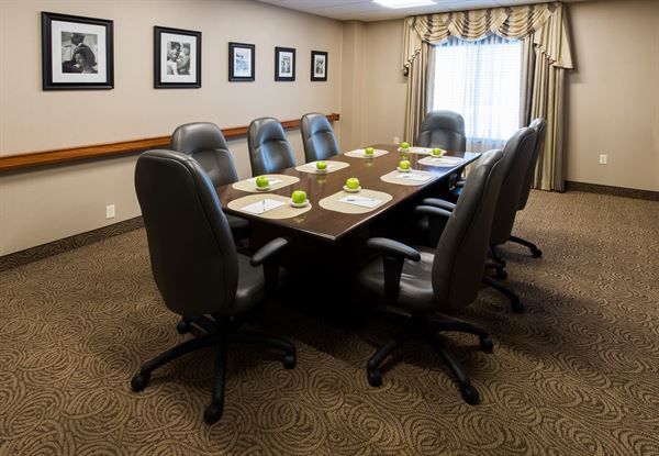 Hampton Inn Boston-Norwood