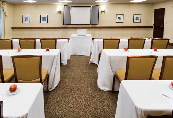 Hampton Inn Boston-Norwood