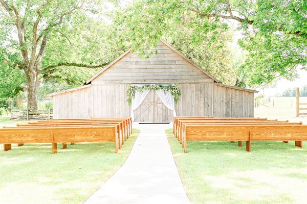 Barns and Bins Weddings and Events