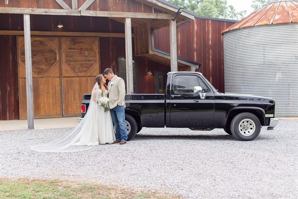 Barns and Bins Weddings and Events