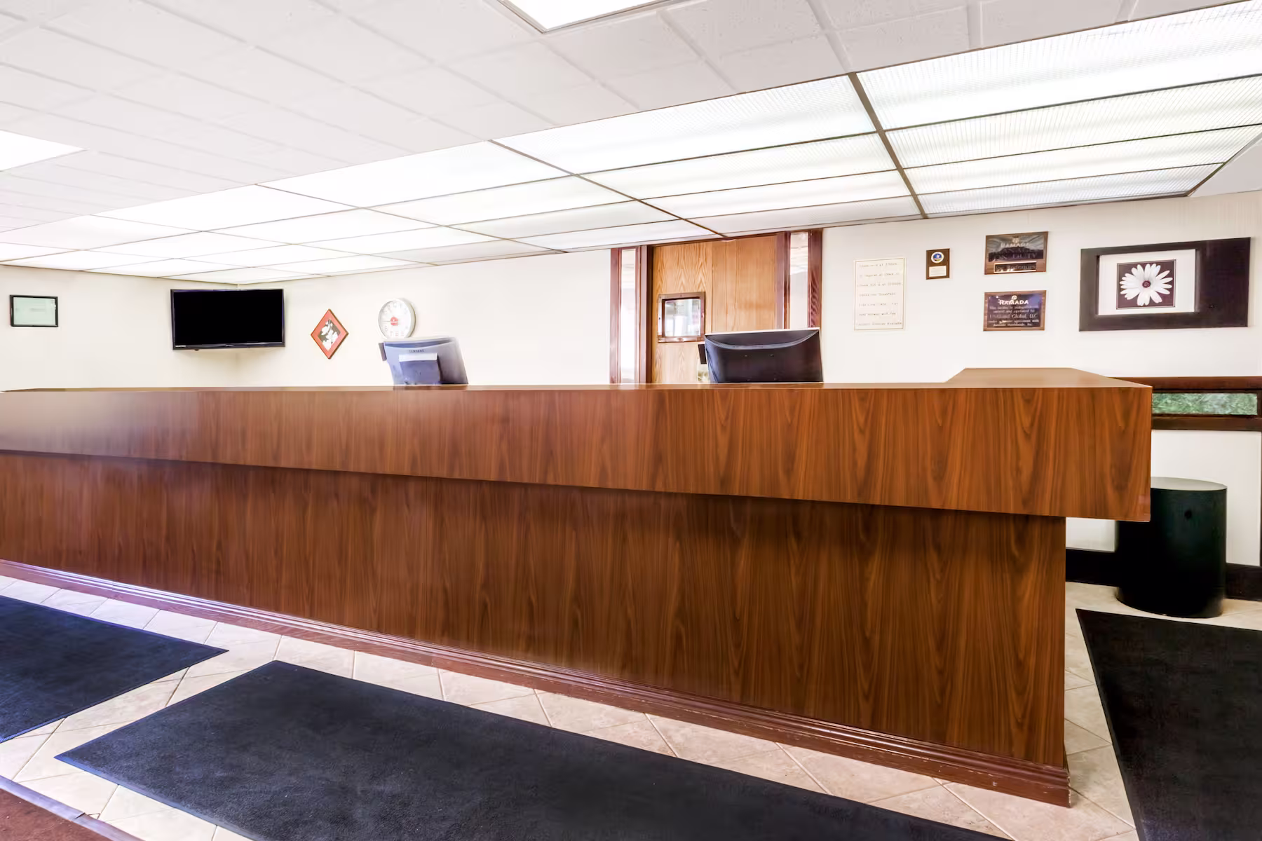 Ramada Lansing Hotel and Conference Center