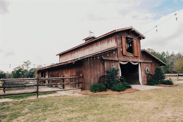 Mossy Oak Farm Weddings & Events