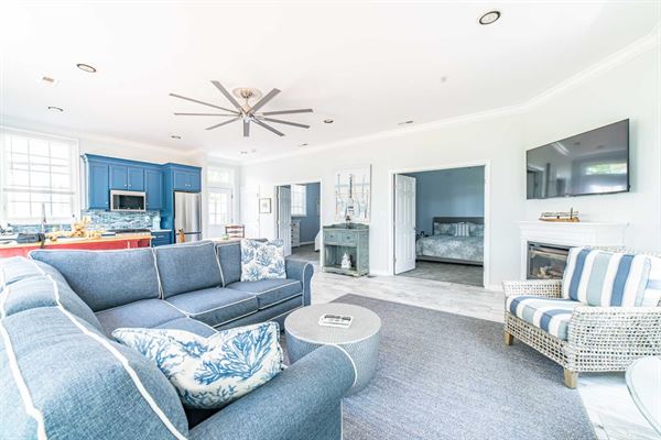 Pintail Point Estate