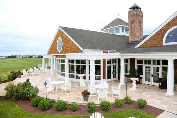 The Restaurant At Lighthouse Sound