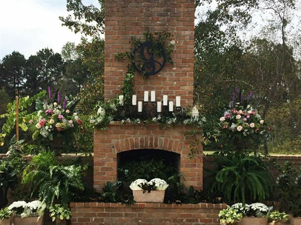 The White Rose at "Waterloo Farms"