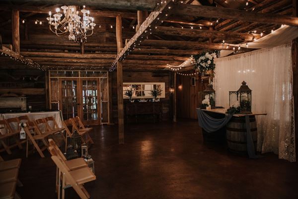 The White Rose at "Waterloo Farms"