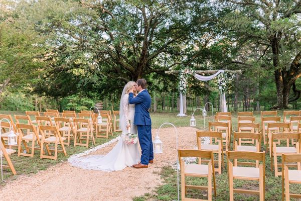 The White Rose at "Waterloo Farms"