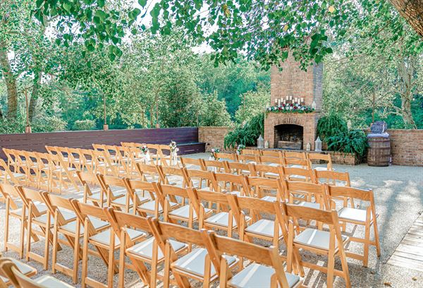 The White Rose at "Waterloo Farms"