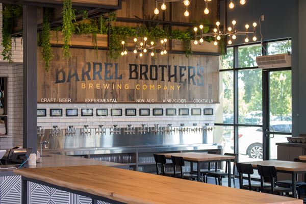 Barrel Brothers Brewing Kitchen & Cocktails