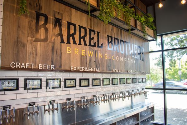 Barrel Brothers Brewing Kitchen & Cocktails