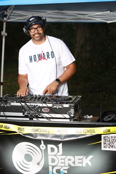 DJ Derek Ice & One Love Entertainment