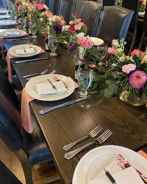 Farmer’s Creekside Tavern & Inn