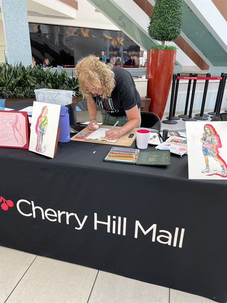 Lisa Fashion Art Event Artist