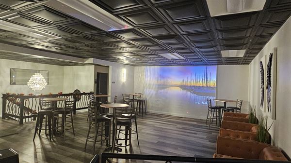 Events At The U  (21+)