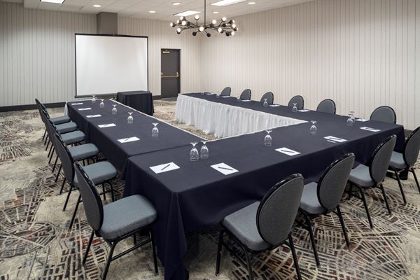 Embassy Suites Orlando - North