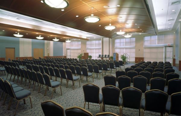 Alice Campbell Alumni Center