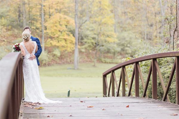 Aston Oaks Banquet Center